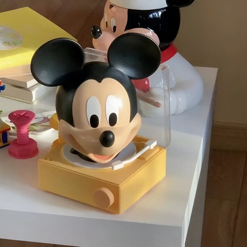 [CONCURRENT] supprimer — Tirelire Mickey